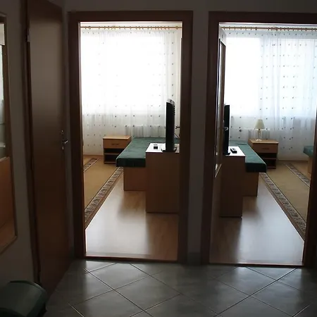 Vandrarhem Sd Jedlikova 5